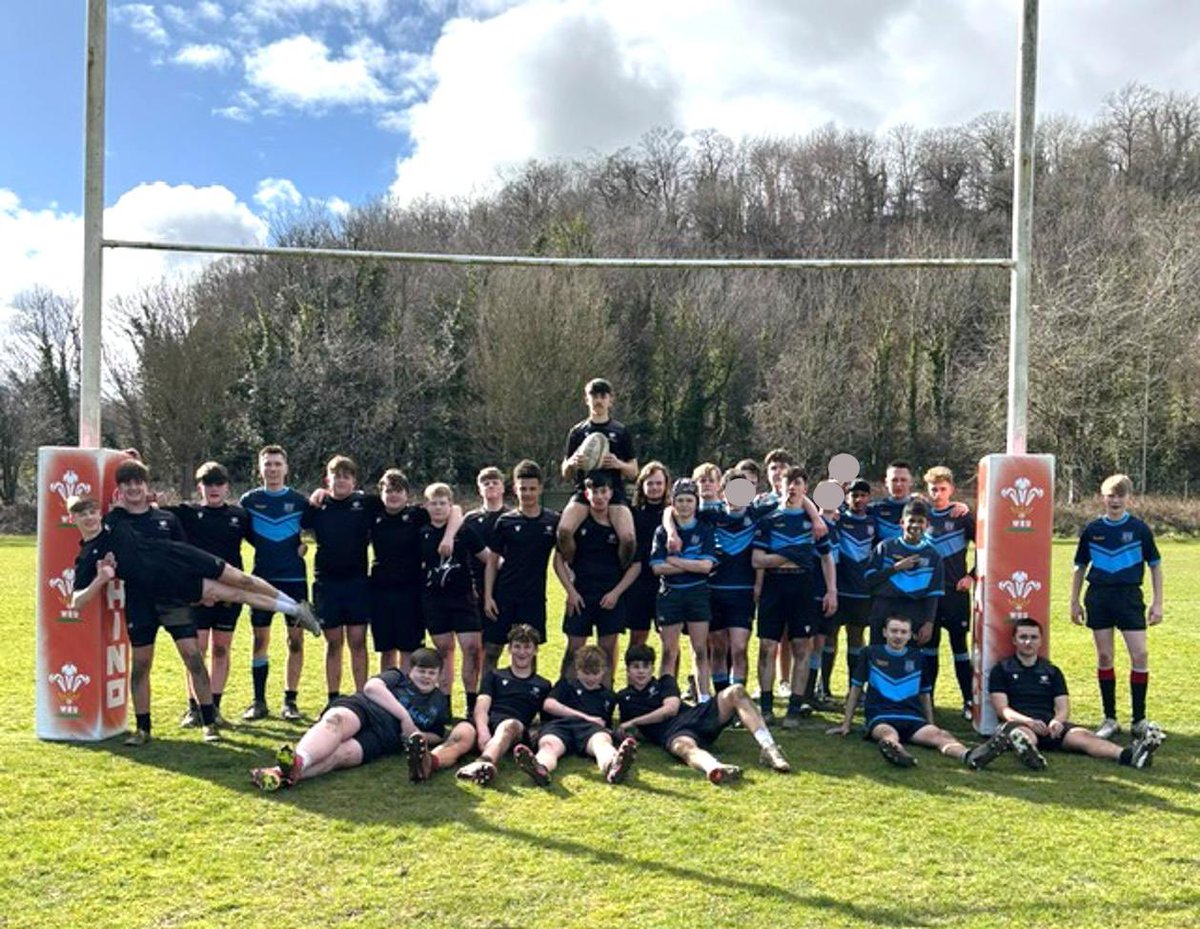 Dinas Brân PE (@pe_ydb) on Twitter photo Diolch <a href="/DenbighHighSch/">Denbigh High School</a> am gêm 🏉
blwyddyn 10🙌 Safon uchel o rygbi yn cael ei chwarae gan y ddau dîm👌
Thank you for the year 10 🏉 game last week <a href="/DenbighHighSch/">Denbigh High School</a>🙌 Quality rugby played by both teams👌
Diolch <a href="/CRDinbych/">𝗖𝗹𝘄𝗯 𝗥𝘆𝗴𝗯𝗶 𝗗𝗶𝗻𝗯𝘆𝗰𝗵</a> am y cae🙌
Pob lwc yn dy swydd newydd Ilan Evans🤝 Diolch <a href="/DenbighHighSch/">Denbigh High School</a> am gêm 🏉
blwyddyn 10🙌 Safon uchel o rygbi yn cael ei chwarae gan y ddau dîm👌
Thank you for the year 10 🏉 game last week <a href="/DenbighHighSch/">Denbigh High School</a>🙌 Quality rugby played by both teams👌
Diolch <a href="/CRDinbych/">𝗖𝗹𝘄𝗯 𝗥𝘆𝗴𝗯𝗶 𝗗𝗶𝗻𝗯𝘆𝗰𝗵</a> am y cae🙌
Pob lwc yn dy swydd newydd Ilan Evans🤝