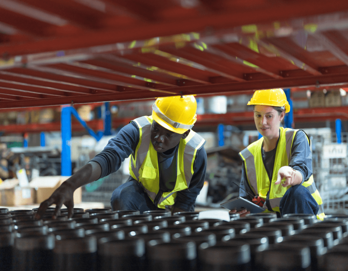 black_cameron's tweet photo. 🔄 In occupational health, let's shift the focus from restrictions to capabilities.
Instead of "You can’t lift heavy loads", say "You can lift up to 5kg at waist height."
Ability > Disability. Practical advice makes all the difference! 💡 #WorkplaceHealth #FitForWork https://t.co/XC2HgTjbdV