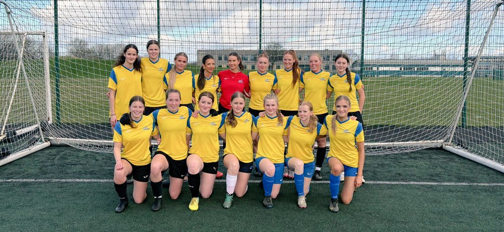 Wallsend BC Women (@wallsendbcwomen) on Twitter photo What an achievement by the <a href="/whitleybayhigh/">Whitley Bay High Sch</a> u18 Girls team. Winning their semi final 4-3 in a pulsating game. We are so proud of all the girls, especially the 6 who play at <a href="/WallsendBoysFC/">Wallsend Boys Club</a> Worth a RT <a href="/alanshearer/">Alan Shearer</a> ๐๐ผโโ๏ธ onto the final now!! What an achievement by the <a href="/whitleybayhigh/">Whitley Bay High Sch</a> u18 Girls team. Winning their semi final 4-3 in a pulsating game. We are so proud of all the girls, especially the 6 who play at <a href="/WallsendBoysFC/">Wallsend Boys Club</a> Worth a RT <a href="/alanshearer/">Alan Shearer</a> ๐๐ผโโ๏ธ onto the final now!!