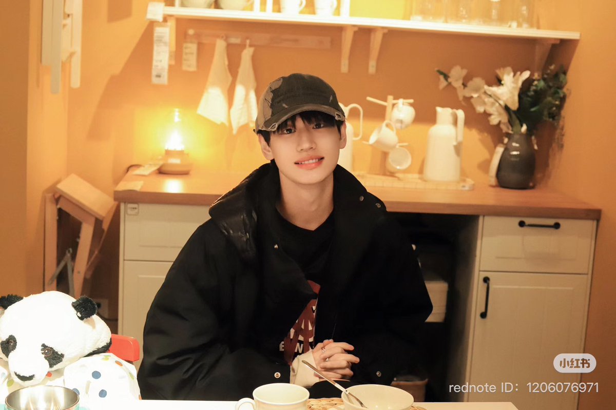 Alone9038's tweet photo. ไม่ได้ตามนาน เอเคก็ยังน่ารักมากกกกกก 
เหมือนเดิม😍 https://t.co/9mrlsM59bm