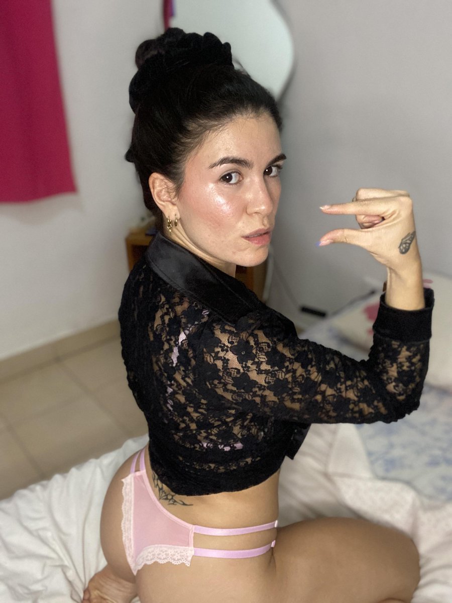 just a Latina babe looking for someone I can dominate [by AdMobile77]
  
 #humiliation #sph