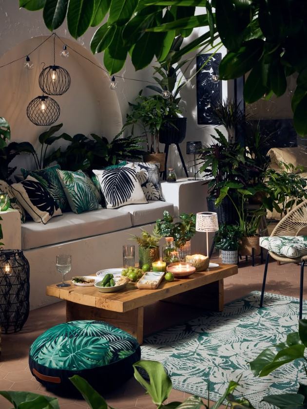 TelfordCentre's tweet image. Transform your outdoor space into your very own Palm House Paradise with B&amp;amp;M&apos;s eco-inspired contemporary trend🍃😍

#B&amp;amp;M #OutdoorSpaces #PalmTreeDecor #LoveTelford #TelfordCentre