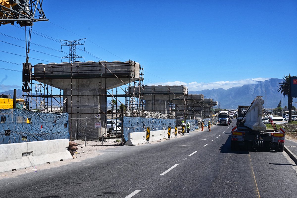 🚍 The DA-led Cape Town is expanding MyCiTi to connect more communities! The new Duinefontein Bridge will bring safe, reliable transport to Khayelitsha, Mitchells Plain, and beyond.

This is the biggest metro transport investment yet, ensuring safe, accessible transit for all.