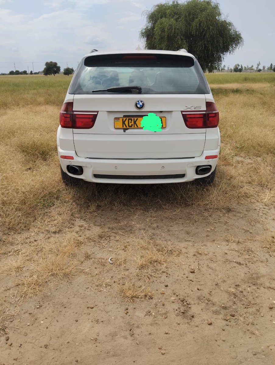 tdAutolink's tweet image. 2010 BMW X5 – LUXURY MEETS RELIABILITY! 🚗

✨ 3.0L Engine | 168,000 Miles | No Engine Issues ✨

This beauty runs like a dream—well-serviced, spotless interior, and a killer radio system to crank your tunes.

👉 DM me now—this X5 won’t last long!