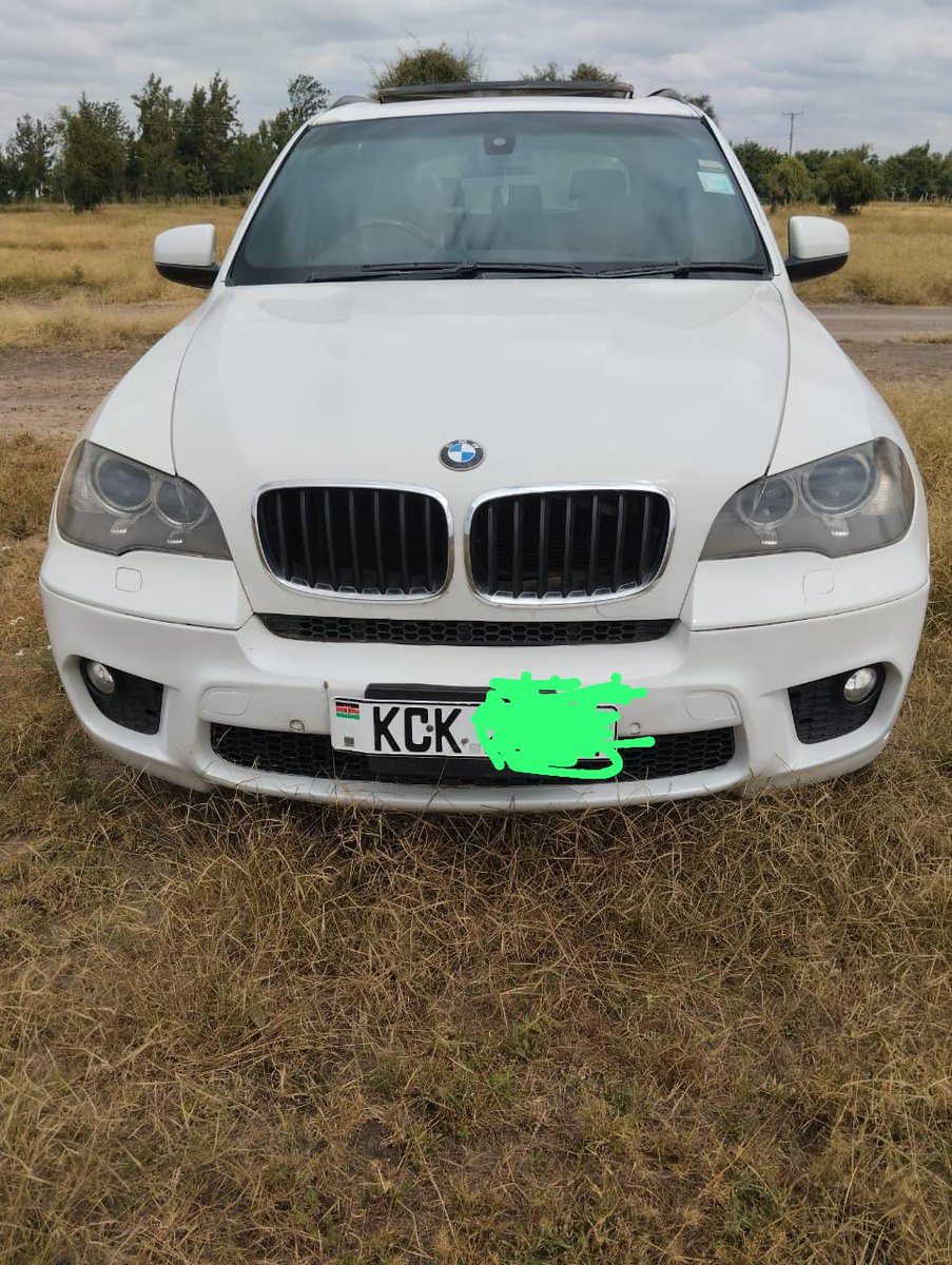 tdAutolink's tweet image. 2010 BMW X5 – LUXURY MEETS RELIABILITY! 🚗

✨ 3.0L Engine | 168,000 Miles | No Engine Issues ✨

This beauty runs like a dream—well-serviced, spotless interior, and a killer radio system to crank your tunes.

👉 DM me now—this X5 won’t last long!
