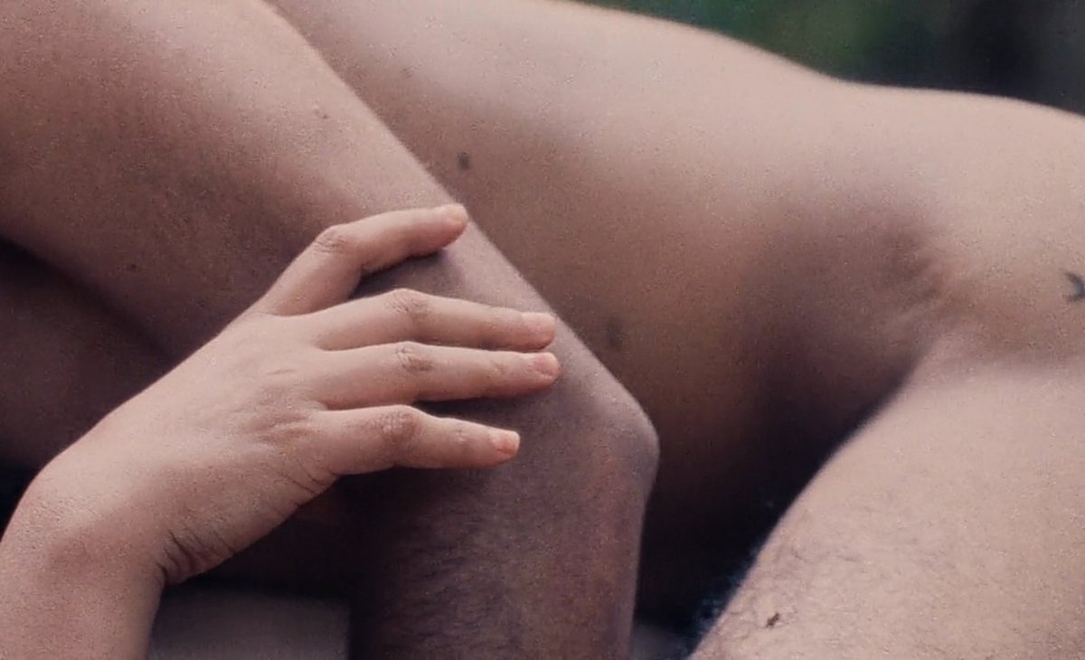 zaynahmmad's tweet photo. Mallu Actor Hridhu Haroon Hot Sex Scene. There is something so tempting about the way his pubic hair and that cute little glimpse of his butt showed ! ❤️🔥 https://t.co/33xt3J78eK