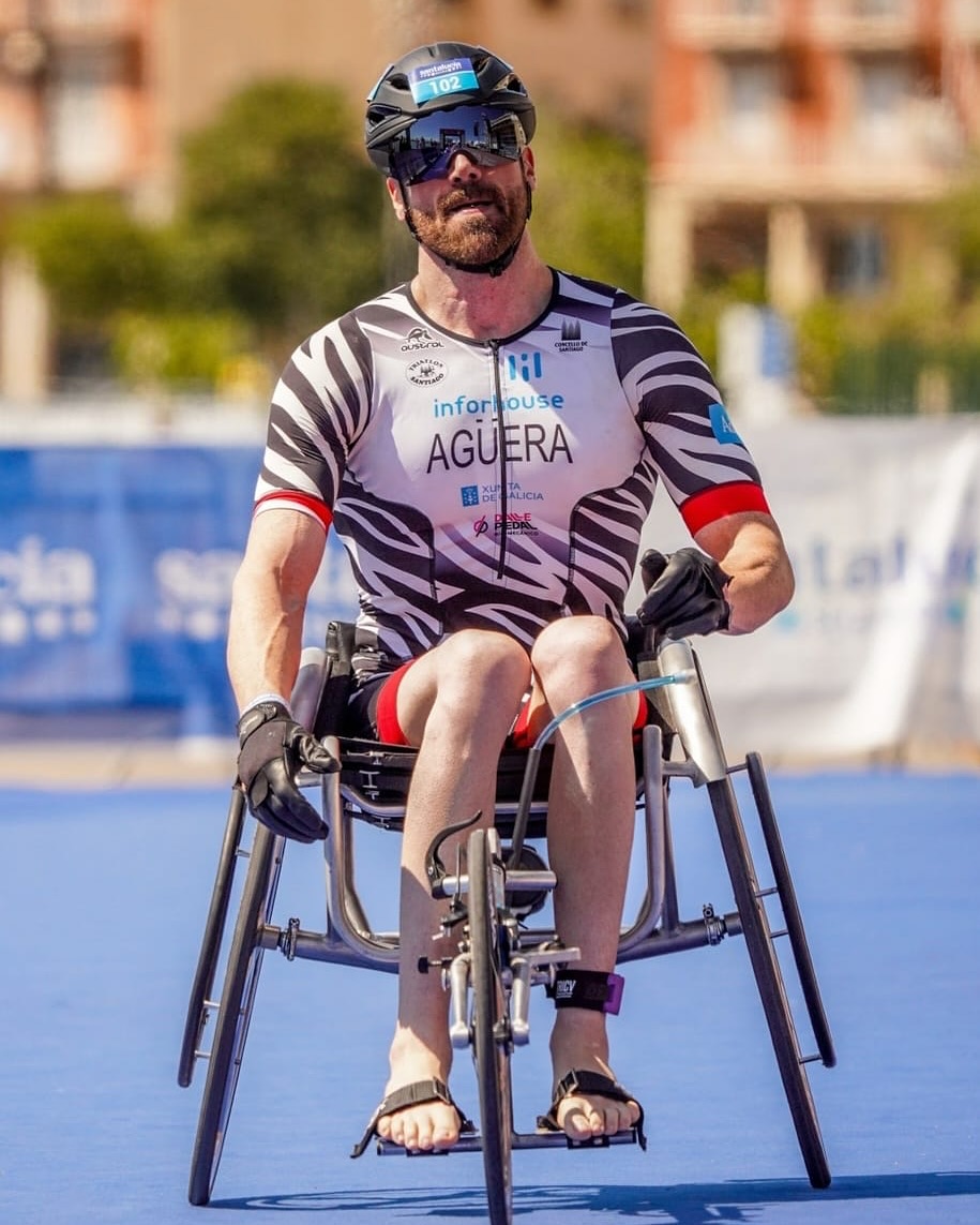 Qué boa nova!!!Un dos nosos,Emilio Agüera,será recoñecido na Gala do Deporte do Concello de Santiago na categoría de Deporte Adaptado. 👏👏
Parabéns, Emilio!!! 💙Felices de poder compartir contigo este premio!!
<a href="/triinforhouse/">Triatlon Inforhouse Santiago🦓</a> emilioaguera.com
#somosInforhouse #máscercadeTI