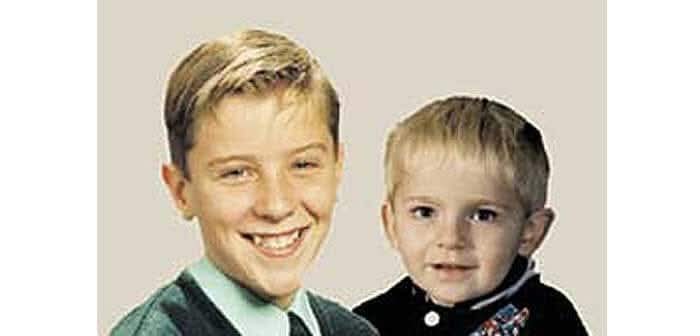 MrsRouthJones's tweet photo. Jonathan Ball &amp; Tim Parry R.I.P we will remember.  Thoughts and prayers to all those affected by the Warrington bomb xx The years fly by but sad memories remain.

#Warrington 
#InMyPrayers https://t.co/ACwZYWWjsr