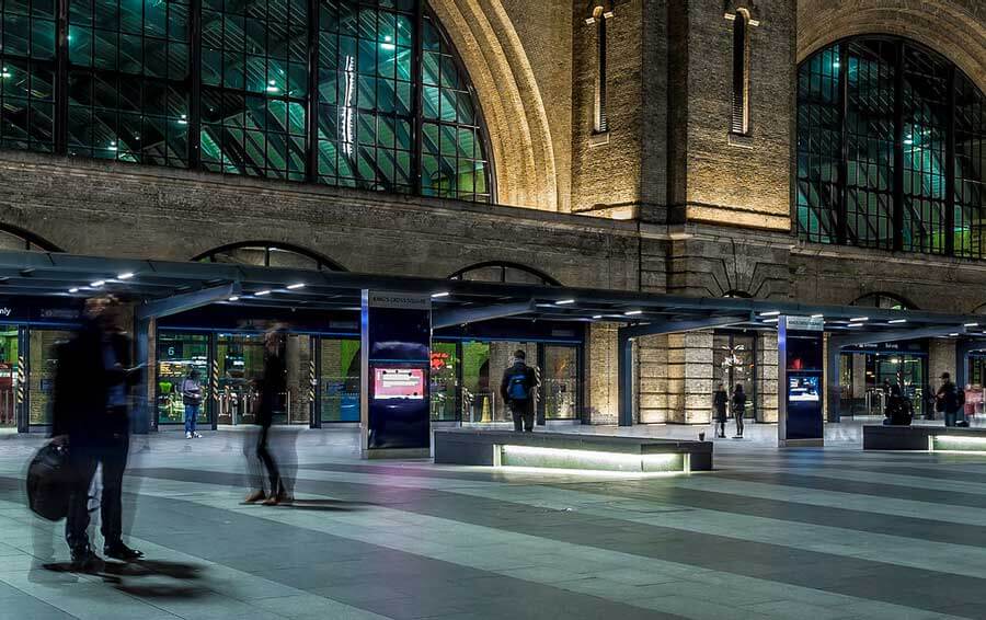 Smartlouvre's tweet image. MicroLouvre® provides glare control by creating directional light diffusion &amp;amp; source concealment. It is a highly effective light diffusion material for a wide range of applications.

#LightDiffusion
#AntiGlare
#LightingGlare