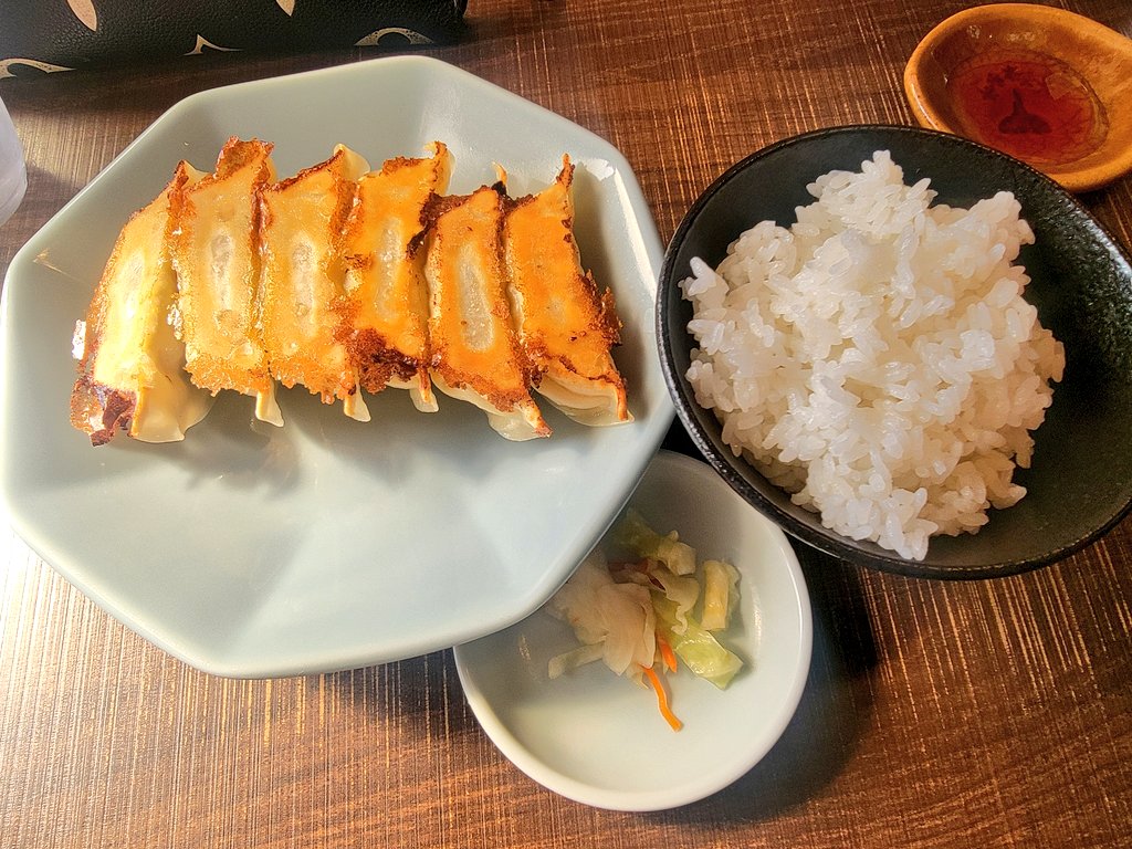 みんみん