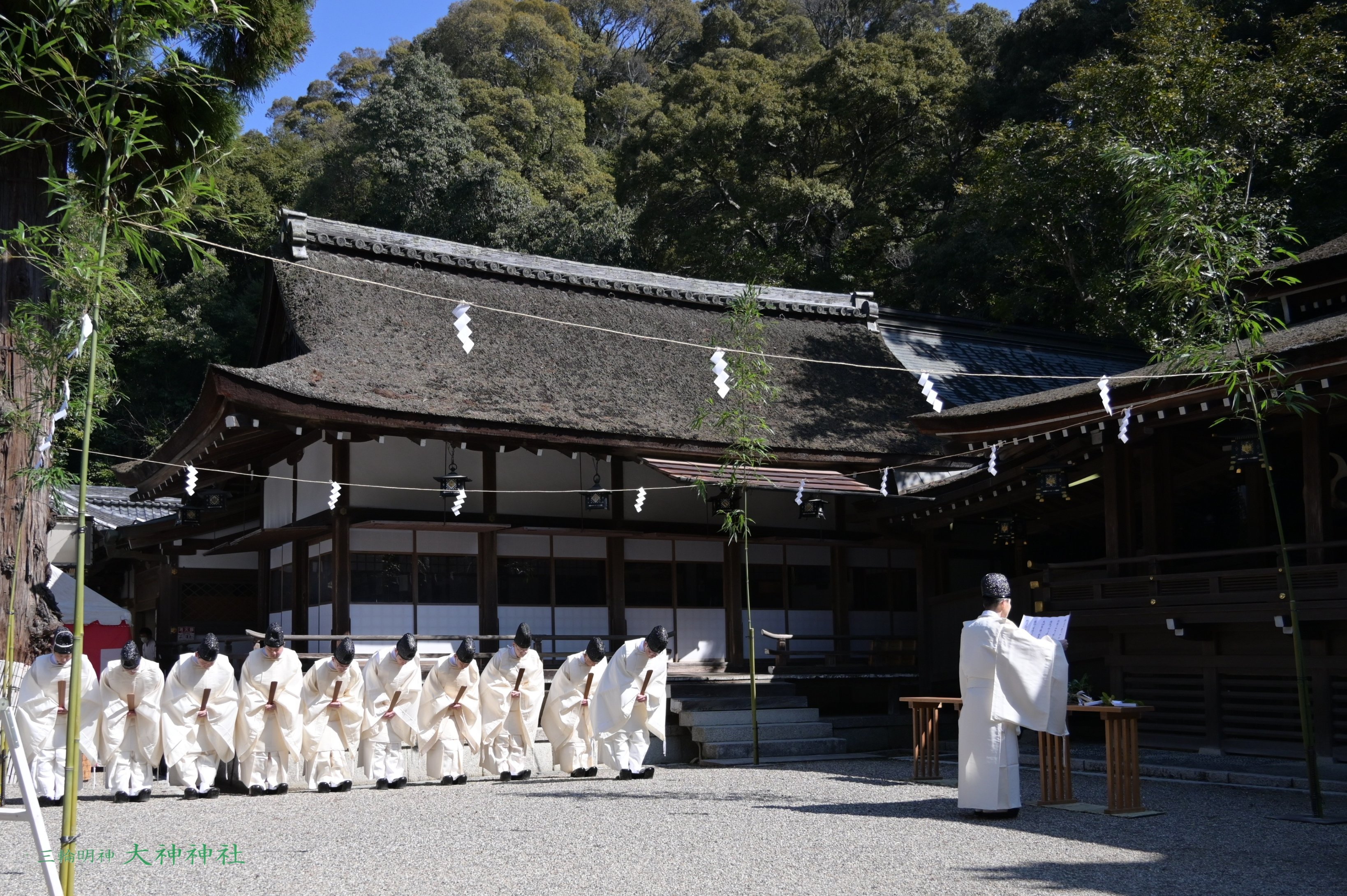 三輪明神 大神神社 on X: 