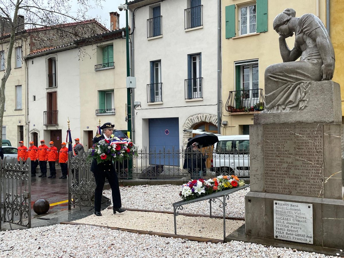 Prefet66's tweet image. 🕊 #19mars |🇫🇷La Nation rend hommage aux #morts pour la France pendant la guerre d’Algérie et les combats du Maroc et de la Tunisie.

Les cérémonies présidées à Perpignan par Ludovic JULIA, directeur de cabinet du préfet, à Céret, par Clara THOMAS, sous-préfète de Céret et à