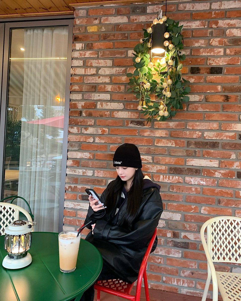 yiren. tweet media