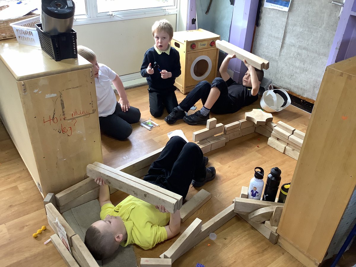 Mrs Yorke and P3/2 (@mrsyorke_kps) on Twitter photo Here is a snapshot into our learning this week:
- in maths we have been learning about the area of a shape
- in our play we created a gym and a high school
- we learned about Red Nose Day and designed our own red noses
<a href="/Kinneil_PS/">Kinneil Primary & EYC</a> Here is a snapshot into our learning this week:
- in maths we have been learning about the area of a shape
- in our play we created a gym and a high school
- we learned about Red Nose Day and designed our own red noses
<a href="/Kinneil_PS/">Kinneil Primary & EYC</a>