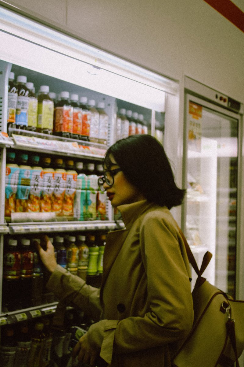 springthiief's tweet image. shots from my foreign student exchange program in taiwan ... i cut my hair short and the rest of the pics i took nd color graded myself