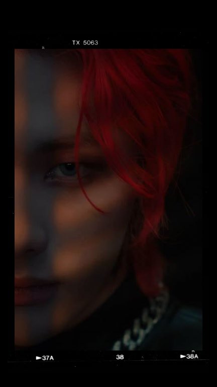 HyunjinFacts's tweet photo. [Blender Magazine] #ArtFile Dystoscape: Why Hwang Hyunjin Can Be the Hidden Asset of Thrillers, Black Movies and Science Fiction #BirthdayVersion

“An almost hypnotic look. The burning look.”

Read here: https://t.co/pgZcCD4WzL

MARCH TREASURE HYUNJIN DAY 
#Hyunjin_BrightestStar https://t.co/KgsiKIzHkK