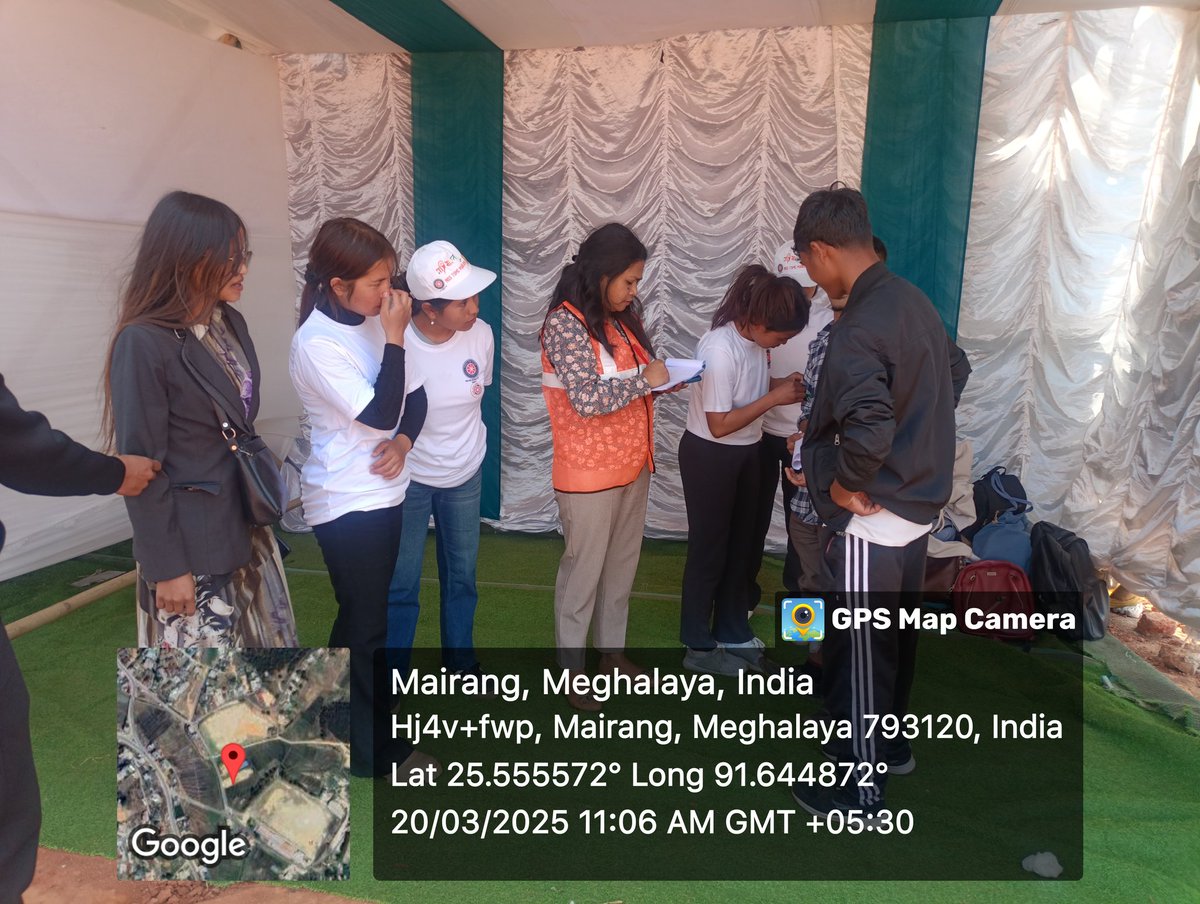 TSMCMairang's tweet photo. NSS Unit Tirot Sing Memorial College participated on State Level Mock Exercise in Meghalaya 2024-25 in a one day training on basic search and rescue and first aid in collaboration with the office of the DC Eastern West Khasi Hills on 19-20 March 2025. 25 Volunteers participated. https://t.co/BpPiWgpbA9