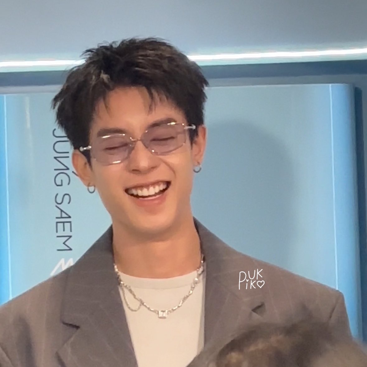 piscestoblue's tweet image. หล่ออยู่ดีๆพอเผลอยิ้มเป็นแมวเยยย น่ารักกกกจังงง น้องนิวววว 🥺💘😸💘

#newchayapak #JSMPopUpEventxNEWCYP