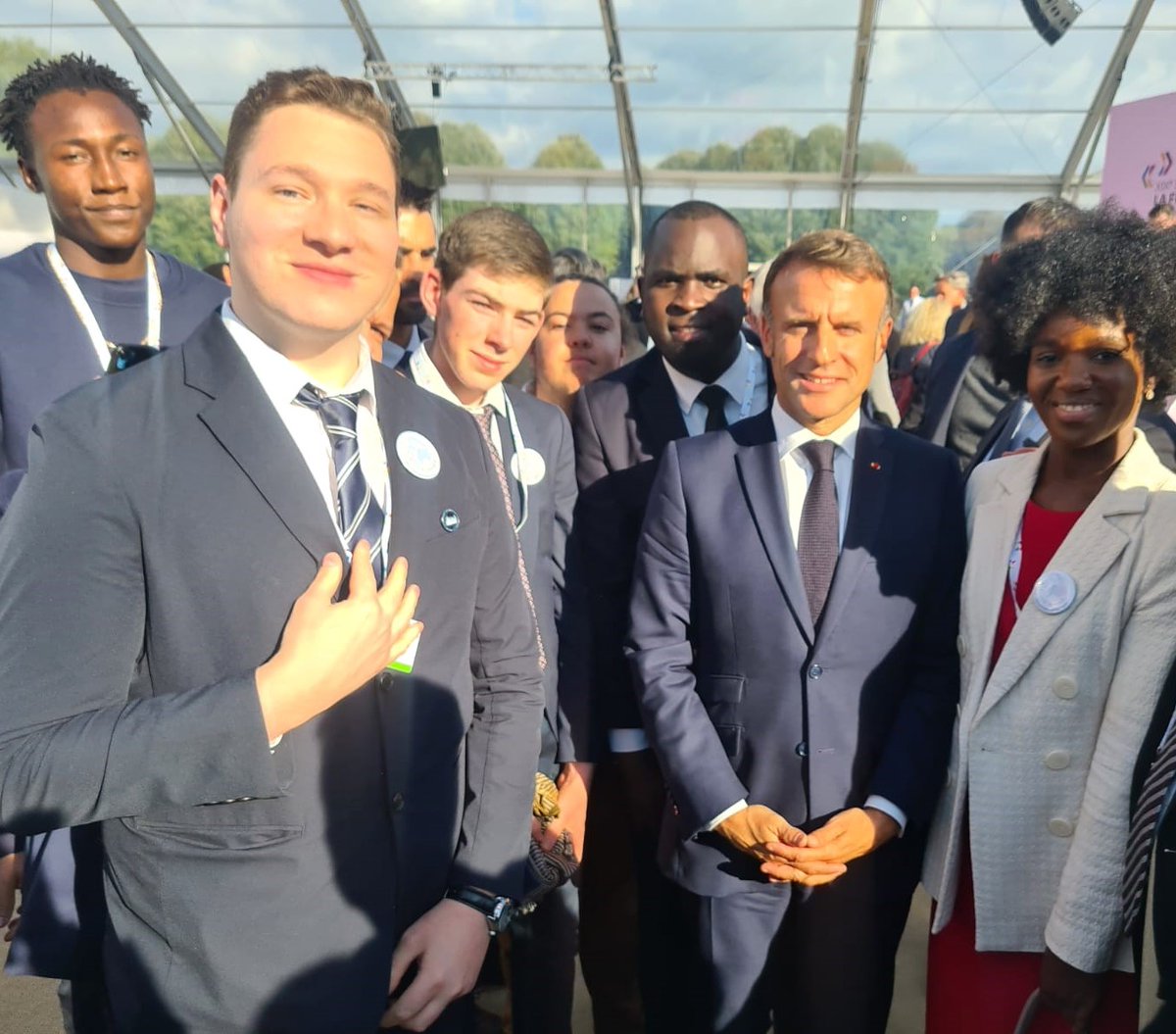 Journée internationale de la #Francophonie, les Jeunes Ambassadeurs Francophones lancent un appel aux ultramarins pour rejoindre le réseau

➡️tinyurl.com/mv43w6a3

➡️ En cette Journée internationale de la Francophonie, le programme des Jeunes Ambassadeurs Francophones (JAF)