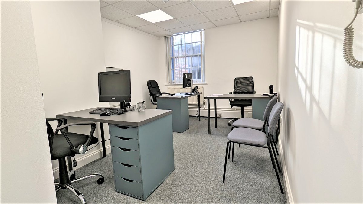 oothoffices's tweet photo. NEW!!! - £645 + VAT per month ELSTREE - 165 sq ft Serviced Office - Available SOON!! - https://t.co/a1CvLmjTSi https://t.co/3SFdakqCiq
