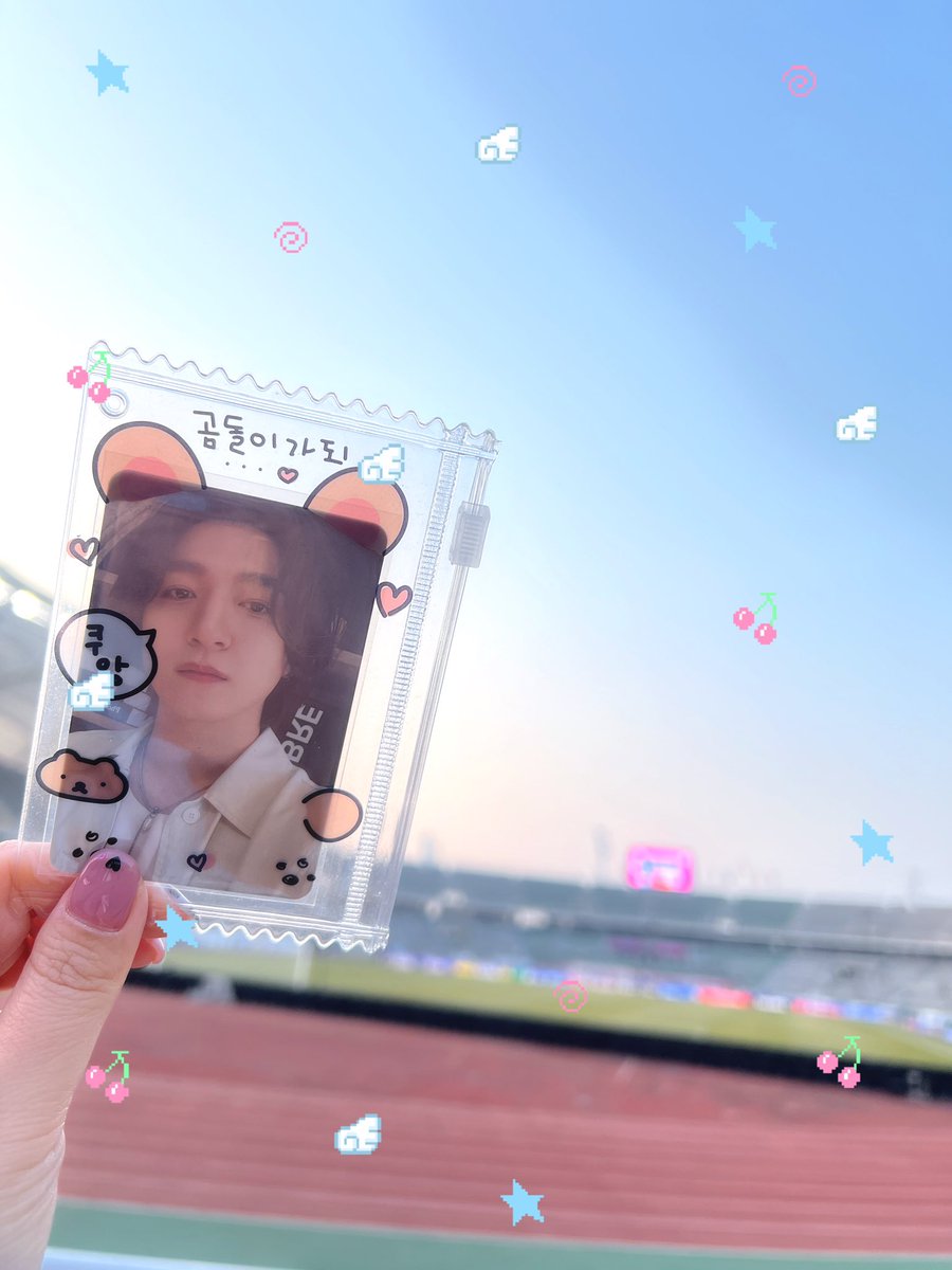 수백만개 취미생활 중 하나
추꾸보러 옴⚽️