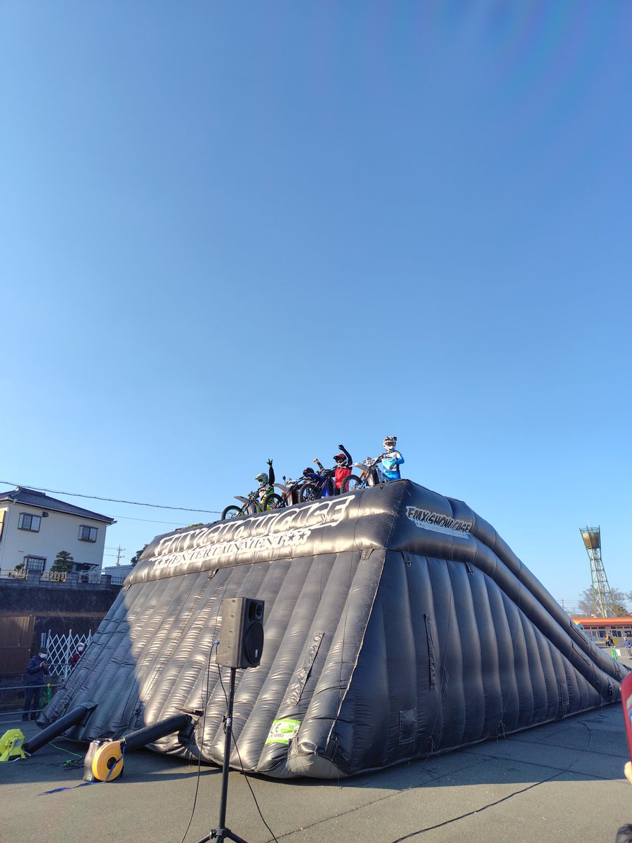 crfberg59's tweet image. 久しぶりにフリースタイルモトクロスを観てきた！声出してハイタッチして楽しかった！😆（＠浜松オート）
#fmxshowcase