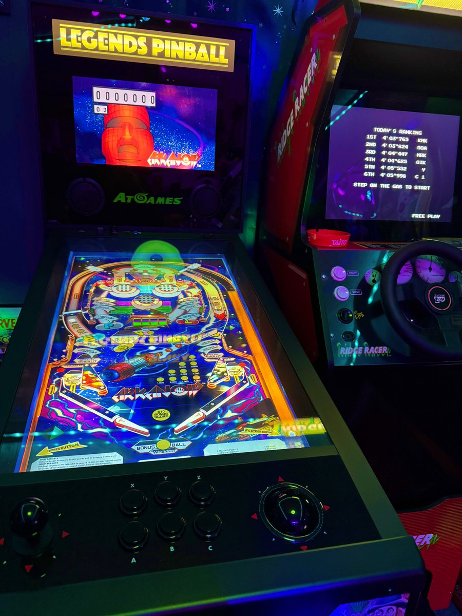 tamtam_twit's tweet photo. アルカノイドのピンボールが楽しい😀
ハイスコア頑張るw😤
#atgames https://t.co/RLQiotuUxk