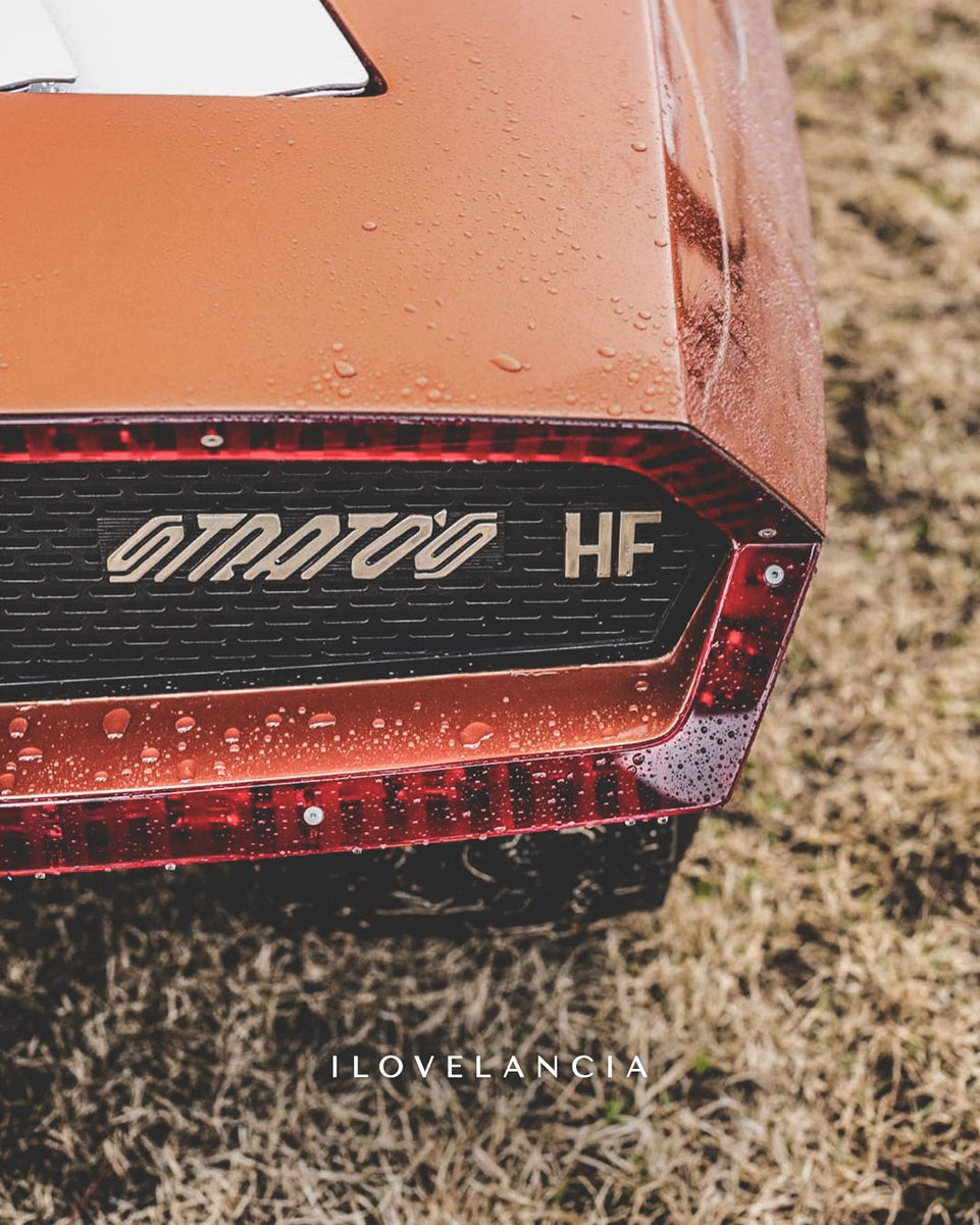 LANCIA STRATOS HF ZERO (BERTONE)

Shots by Rémi Dargegen Photography
#lancia #ilovelancia #lanciastratos
