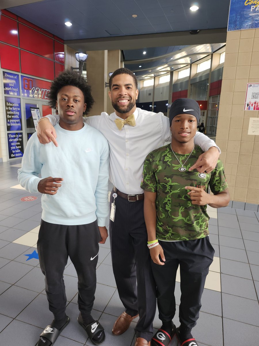 Dr. Sam Nix (@_samuelnix) on Twitter photo Had to show the New 100m Bluebonnet HS Invitational Meet Record Holder <a href="/Duncanville_HS/">Duncanville High School</a> how it's done!
ā±ļø: 9.99 (+2.6 wind)
š„: Sr. Brayden Williams Had to show the New 100m Bluebonnet HS Invitational Meet Record Holder <a href="/Duncanville_HS/">Duncanville High School</a> how it's done!
ā±ļø: 9.99 (+2.6 wind)
š„: Sr. Brayden Williams
