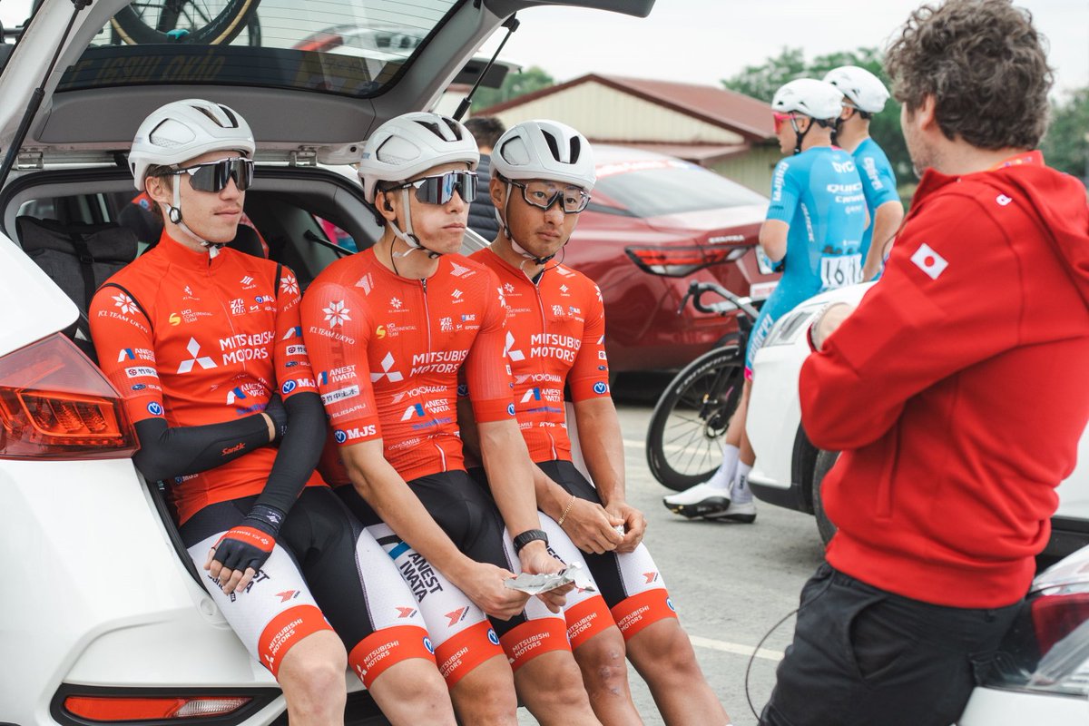 【ツール・ド・台湾 第5最終ステージ🇹🇼】
ラッカーニの総合と小石さんのアジアンリーダーを守ることが重要。
今日も激しいレースになったが、チームでベストを尽くした！
その結果、ラッカーニが総合8位、小石さんがアジアンリーダーを守った！
5日間、沢山の応援ありがとうございました❗
<a href="/JCL_UKYO/">🚲</a>