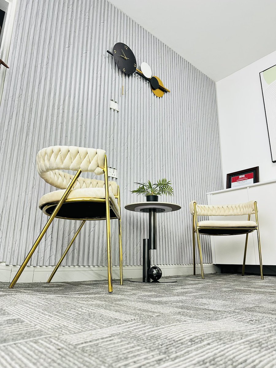 RyleInteriors's tweet photo. Your office should speak to the kind of clients you are targeting https://t.co/isrdIrtl8s