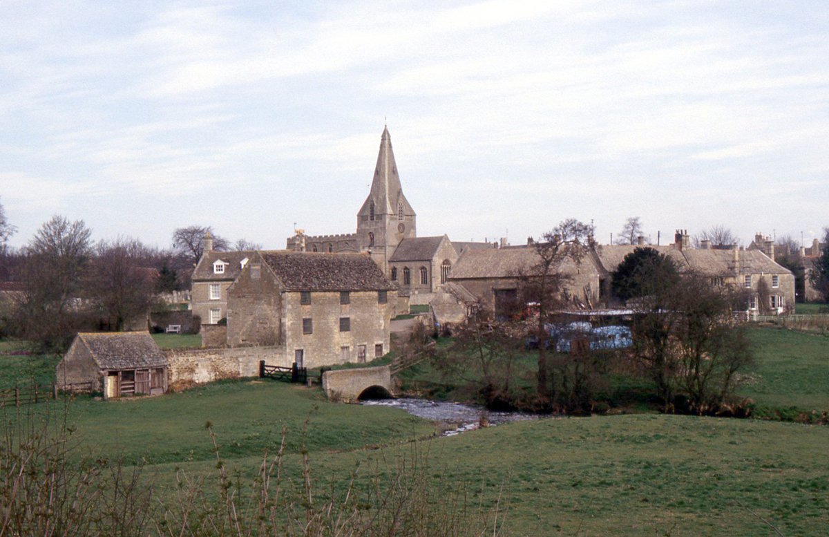 King's Cliffe Heritage Centre open on
Sunday 23rd March 2pm – 5pm 27 Bridge Street, King’s Cliffe, PE8 6XH
Ever wondered how King’s Cliffe has changed over the years? Whether you’re new to the village or have been here for decades, there’s always something to discover!