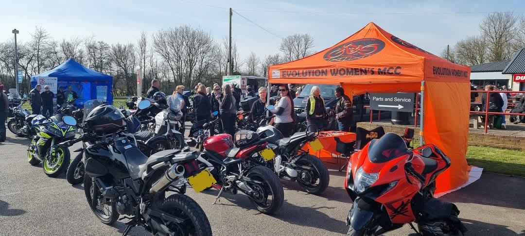 EvolutionWMCC's tweet image. We also had an epic day at @OnYerBikeLTD ladies day on 8th March. Big thanks to On Yer Bike and @KazBiker for organising. 🧡🏍️💨
#OnYerBike #ewmcc #EvolutionWMCC #ItsInOurDNA #womenwhoride #IWD2025