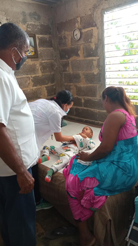 HigienePpb's tweet photo. 🅟oliclínico 🅟🅛🅐🅨🅐 🅑🅐🅡🅐🅒🅞🅐 
Semana de la Puericultura 
Visita en conjunto con la Pediatra a transicional PCI en zona vulnerable
CMF 9 La Loma https://t.co/SCeoiAIR0m