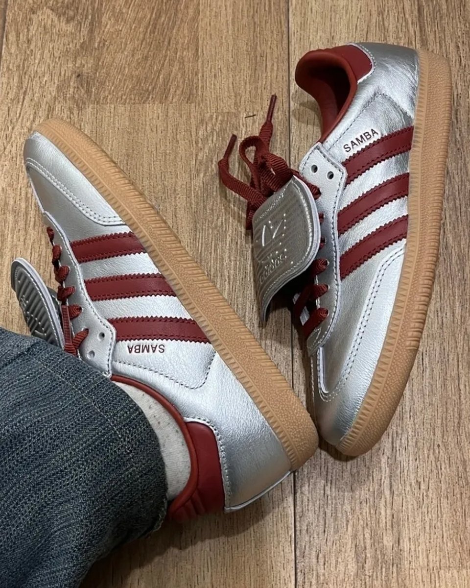 ujstore's tweet photo. La nuova colorazione delle adidas #Samba prede ispirazione dall'iconica collab con Wales Bonner.
Acquistala adesso in Store e Online,
Tap al Link in Bio e nelle Stories!

#adidassamba #walesbonner #adidasxwalesbonner #adidasoriginals #weareurbanjungle https://t.co/Ix7rs8QKoG