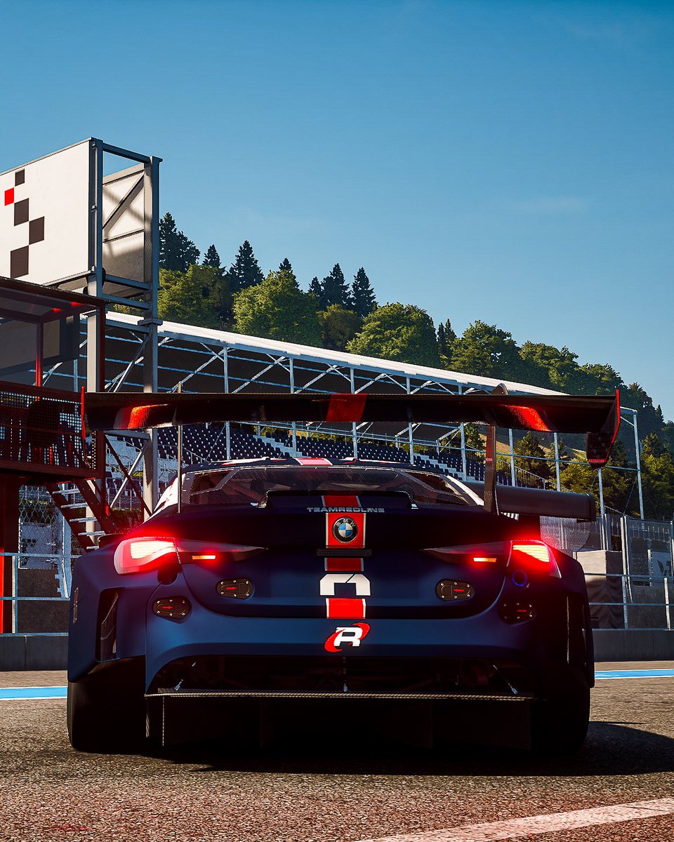 Our livery for the upcoming RENNSPORT R1 season 😍 Added a bit of that Racing Bulls style 😏🔥