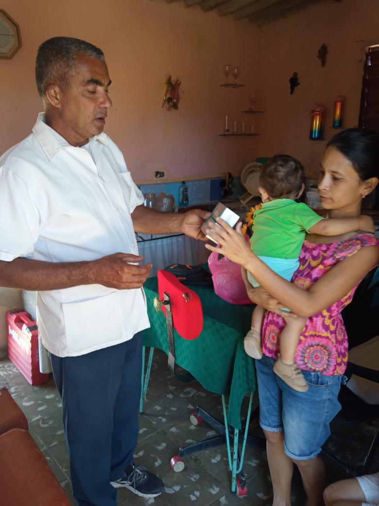 HigienePpb's tweet photo. 🅟oliclínico 🅟🅛🅐🅨🅐 🅑🅐🅡🅐🅒🅞🅐 
Entrega de la Chispita ⭐ a lactantes de 6 a 11 meses  
🏥 CMF 9 La Loma https://t.co/AS0Z2ZcMI2