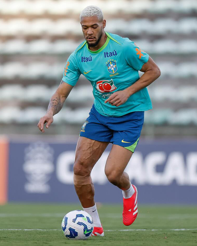 Back with Brazil 🇧🇷

📸 <a href="/CBF_Futebol/">brasil</a>