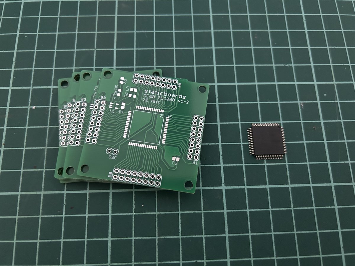 StaticBoardsES tweet media