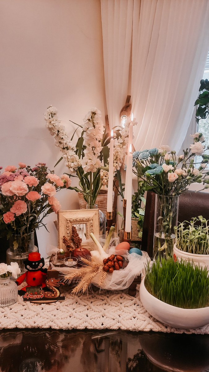 FadaeiMari's tweet photo. نوروز باستانی ۲۵۸۴ خجسته و پیروز...
#persiannewyear 
#Nowruz 
#spring https://t.co/ZuK9d5dvcU