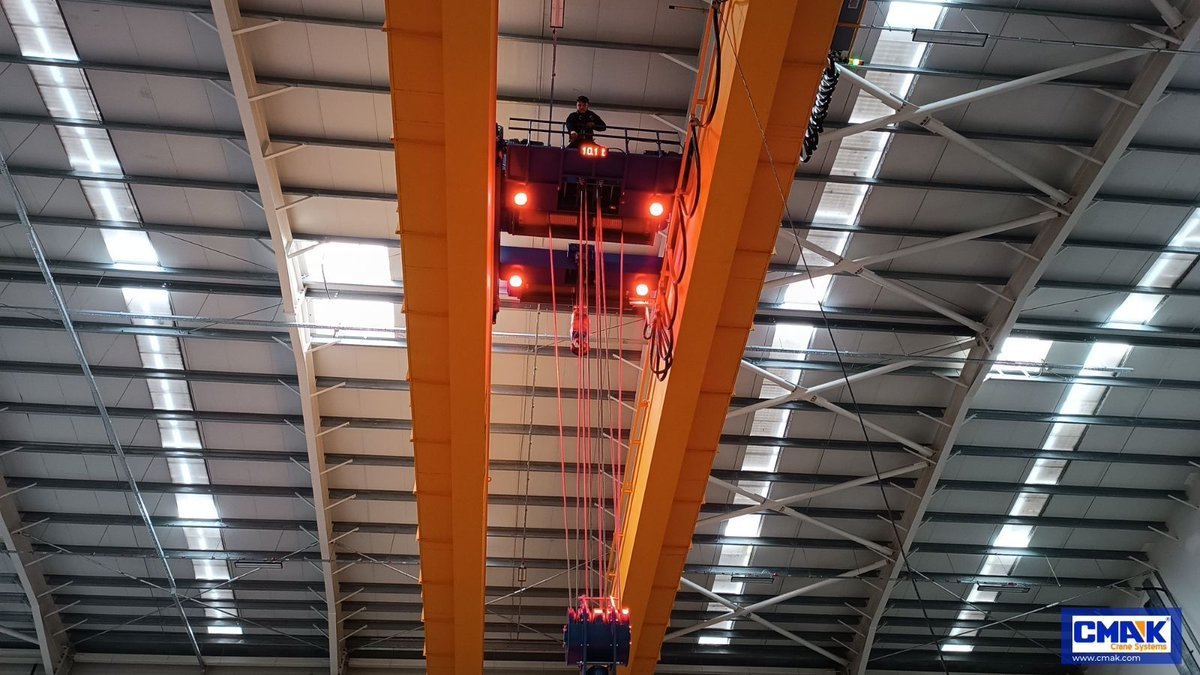 cmakcranes's tweet image. 🚀 New EOT Crane Installation Completed! 🏗️

This crane is equipped with workplace illumination and an auxiliary hoist, enhancing both safety and efficiency in operations.

#EOTCrane #HeavyLifting #EngineeringExcellence #NewInstallation #Cranes #MaterialHandling #CustomerSuccess