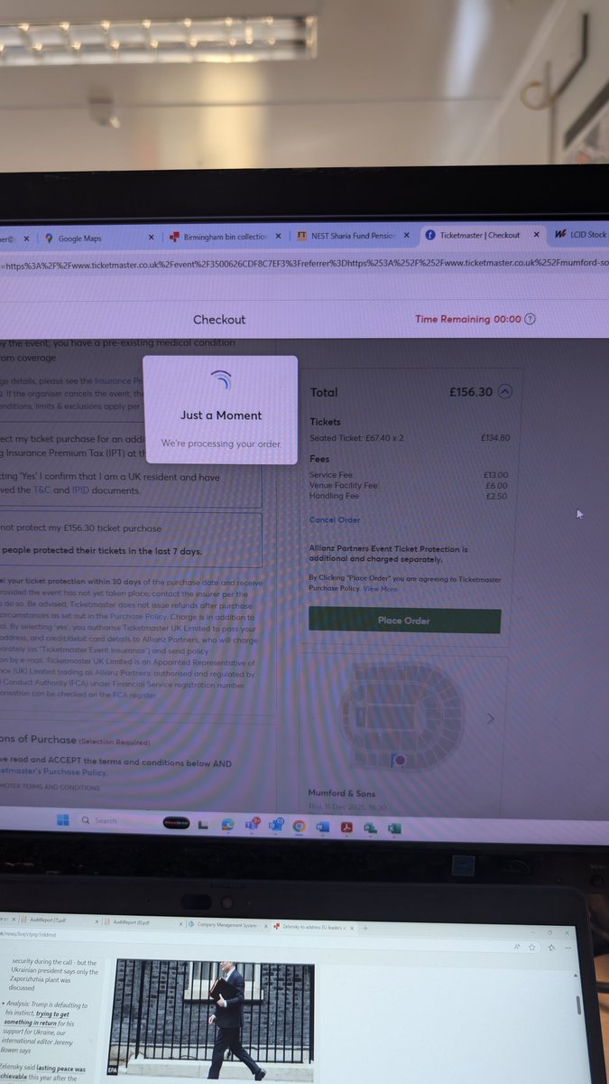 Usher345's tweet photo. @TicketmasterCS Purchased with loads of time left, sat on processing and then booted back to seating. 

Absolutely fuming to be left down by a TM @MumfordAndSons 😭 https://t.co/hwDMuKUbrL