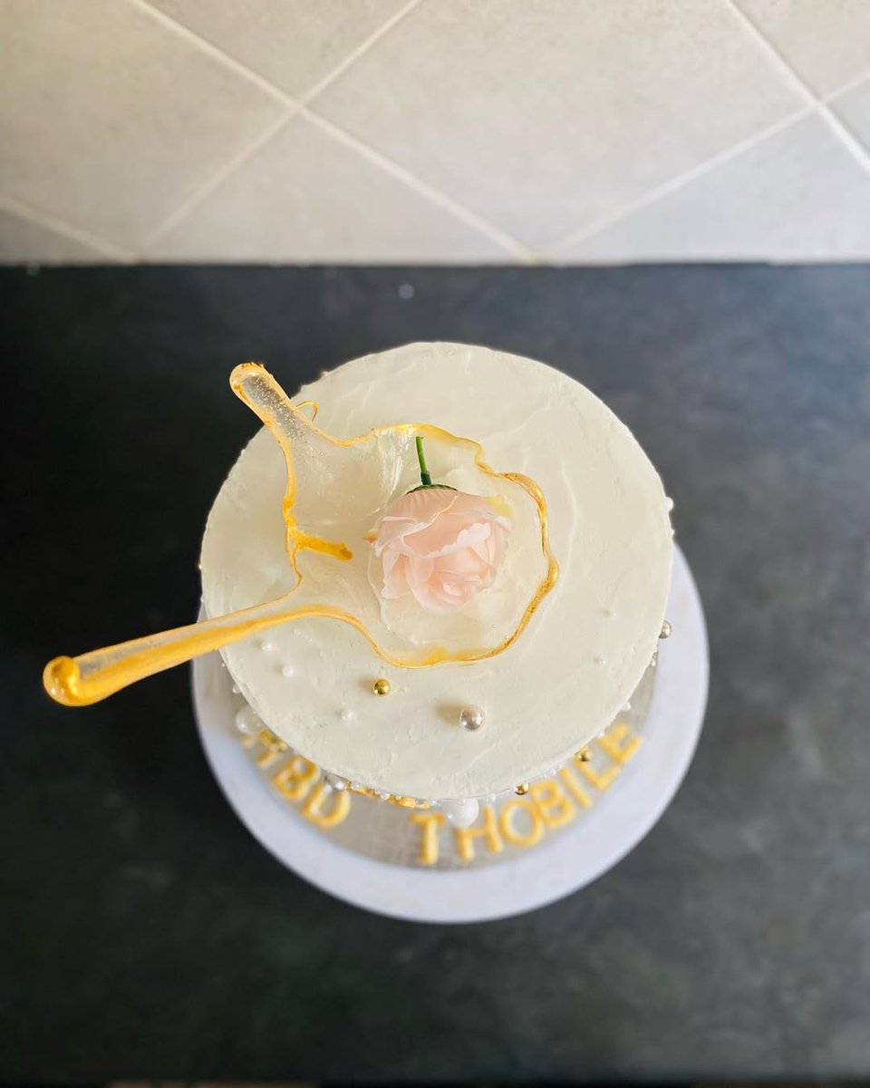 LizuBakery's tweet image. #Tinitwitter #Tinix Cakes available Manzini Fairview 📞 7686 7763/7917 3563