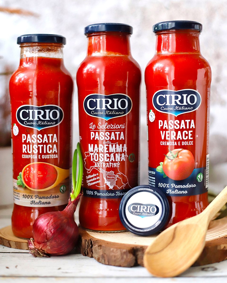 La Verace, cremosa e dolce come da tradizione. La Rustica, corposa e gustosa, con il suo ricco sapore di pomodoro fresco. La Passata della Maremma Toscana dall'inconfondibile consistenza vellutata. C'è una Passata #Cirio per ogni piatto! 🍅 Qual è la tua preferita?