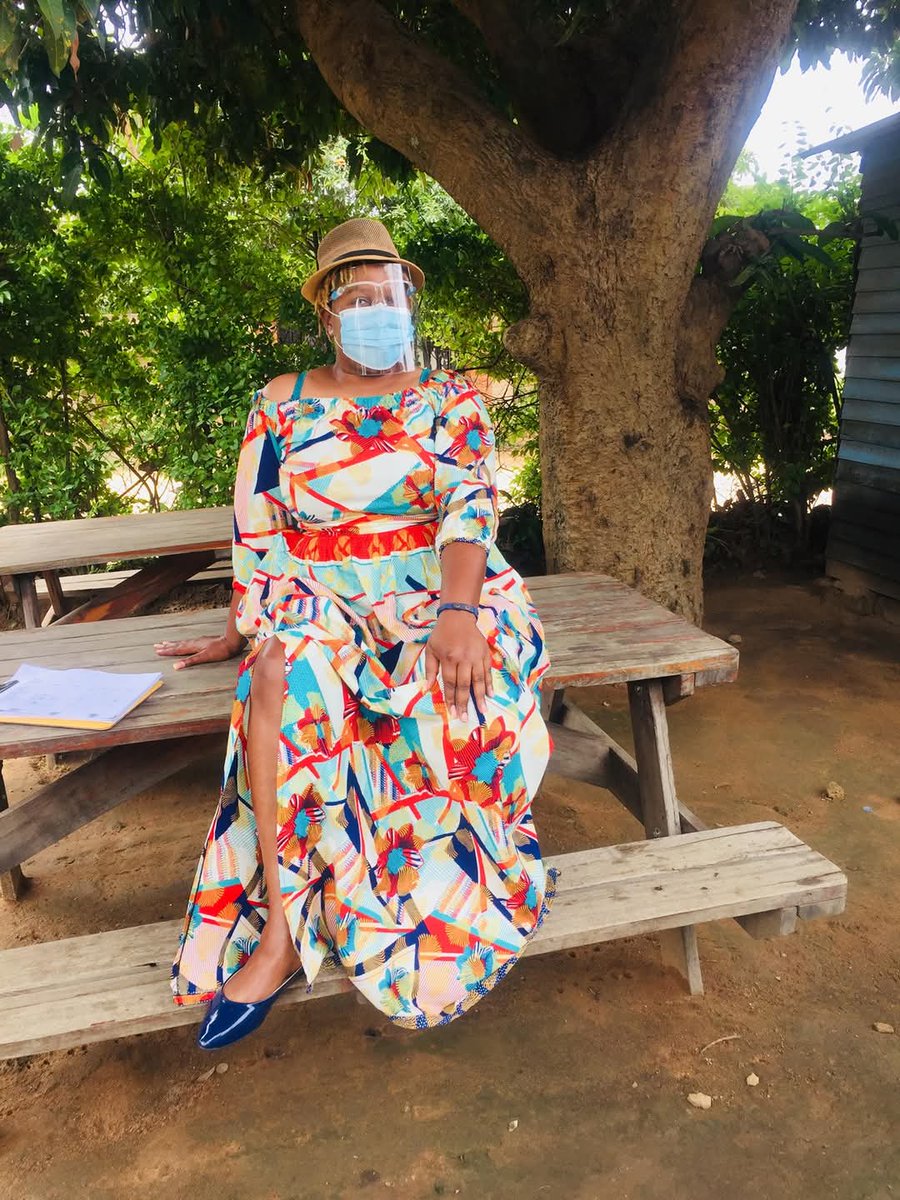 EkeniaT's tweet image. #tbt  to the early days of the pandemic when we all thought it would be a 2-week quarantine. Little did we know that it would cost us our loved ones,mental health, and sources of livelihoods. May we heal from the yester year traumas...

#lockdownlife 
#PandemicLife