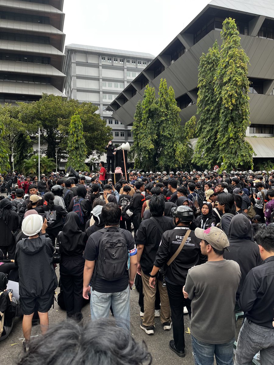 BEM KM UNNES tweet media