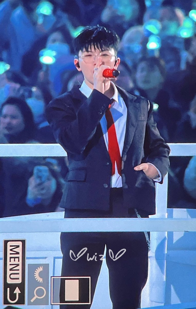 250320 🖤❤️‍🔥

#WOOZI #우지 #ウジ #SEVENTEEN #세븐틴