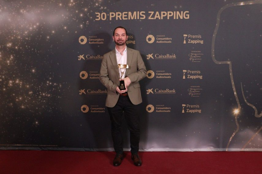 CanalTerrassa's tweet photo. 🎮| ‘Neva’, el videojoc de @ConradRoset i @nomadastudiobcn, premiat als #30PremisZapping de l'Associació de Consumidors de Mitjans Audiovisuals de Catalunya https://t.co/T1GON8OPcq #Terrassa #premiszaping 

[Font 📷dreta: @Telespectadors] https://t.co/bibr4b7bnb