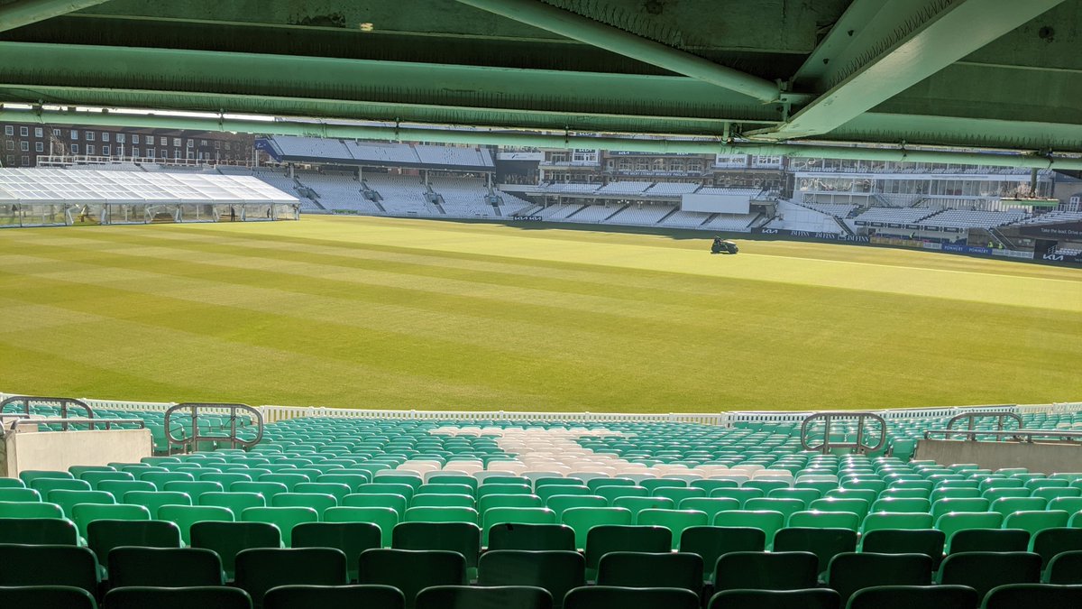 It's just not cricket! But it is the T Level Ambassador Network conference and Apprenticeship Ambassador Network conference at the Kia Oval today - we're with ambassadors and Skills Minister Baroness Smith of Malvern to celebrate skills  #TLEVELCONF25 <a href="/AlexJJNorris/">Alex Norris MP</a>