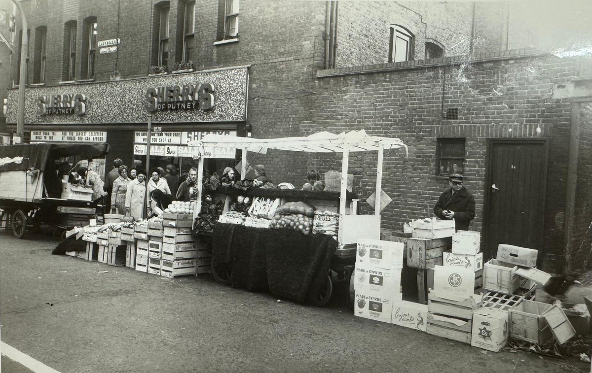 Wandsworth Council Business Team tweet media